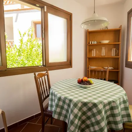 L57 - En Homestay Orgiva