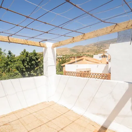 L57 - En Homestay Orgiva